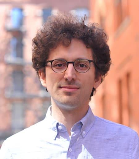 Portrait of Yoav Artzi